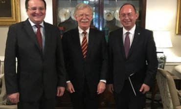 Ambasadorul George Maior și consilierul prezidențial Bogdan Aurescu, întâlnire la Casa Albă cu John Bolton, consilier pentru securitate națională al președintelui Trump