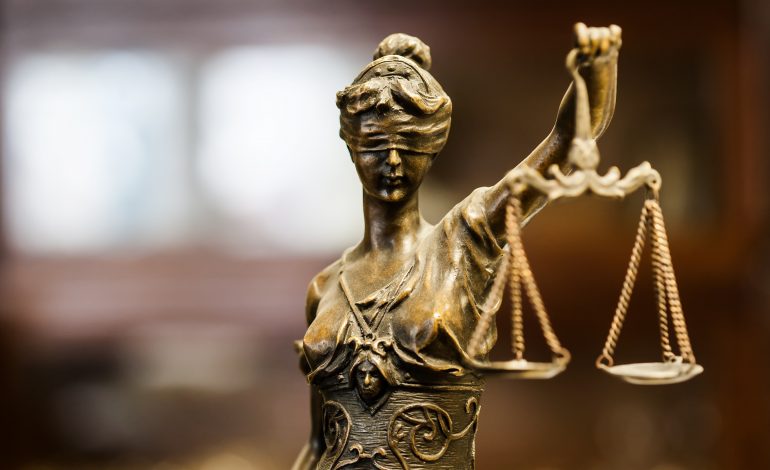 O nouă lovitură la temelia Justiției: penalii pot candida la funcția de președinte