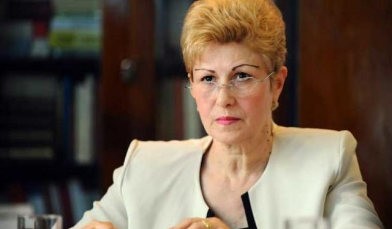 Judecătoarea CCR Livia Stanciu spune că nu a semnat adresele pe care Curtea a anunțat că le-a trimis unor instituții europene