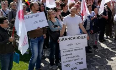 Proteste la mai multe spitale, în Capitală și în țară, din cauza reducerii sporurilor