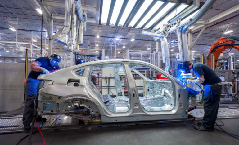 BMW va investi un miliard de euro într-o fabrică nouă în Ungaria, la 40 de kilometri de România